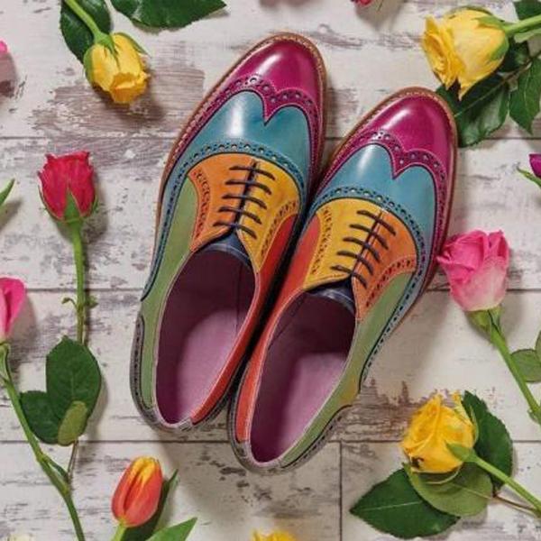 Painted Brogue leather shoes