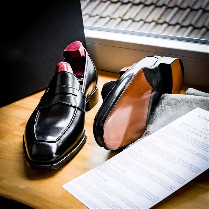 Black leather men's loafers