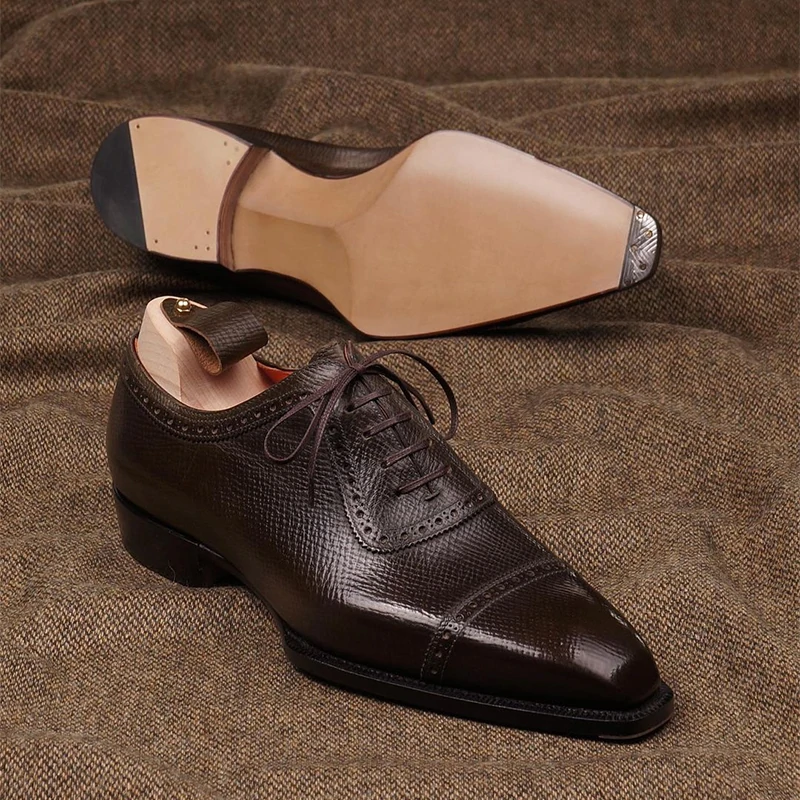 CLASSIC DERBY LEATHER SHOES FOR MEN.